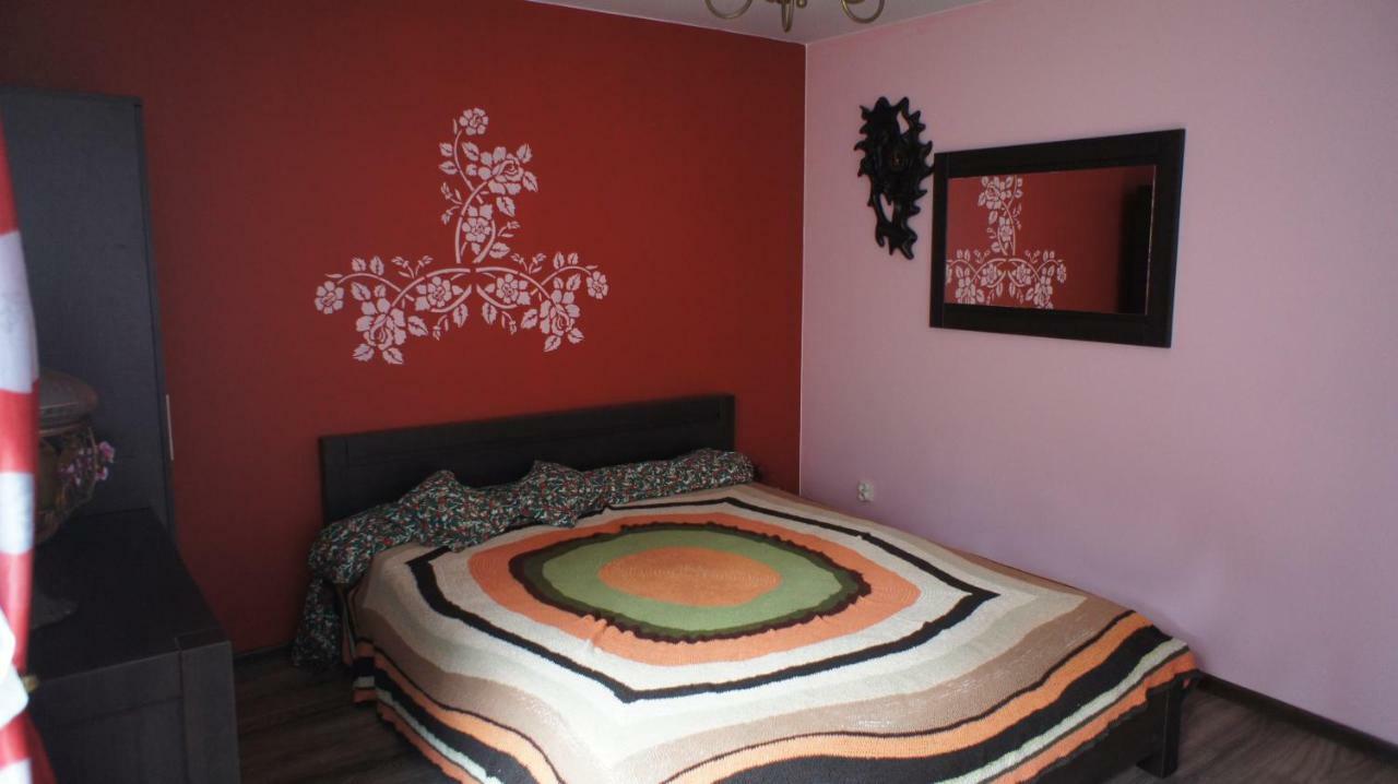 W Cieniu Sosen Hotel Grebow Exterior photo